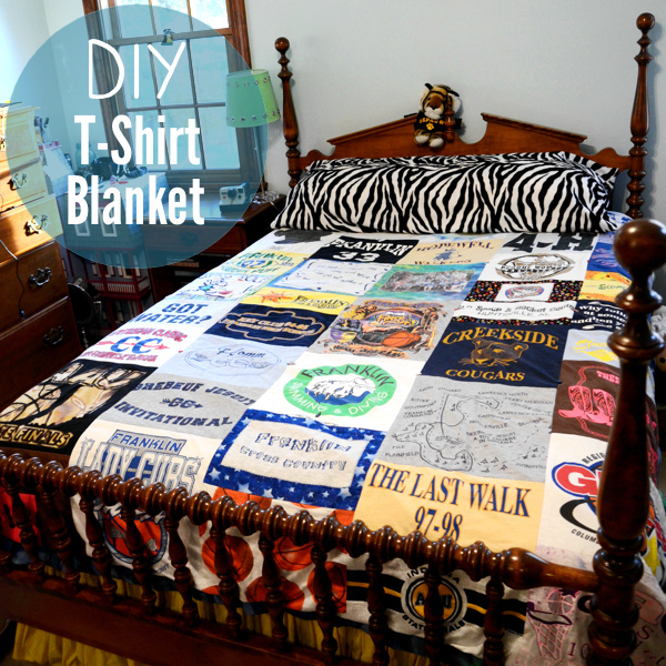How to Make a Tshirt Quilt: 19 DIY Tutorials | Guide Patterns