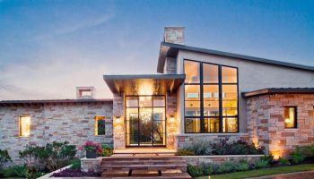 Hill-Country-Contemporary-home-31