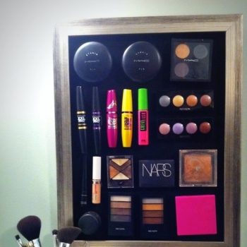 make up magnets board