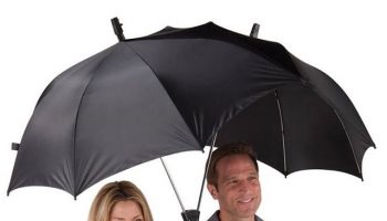One Umbrella for Two Persons -The Dualbrella