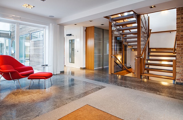 Elegant and Cozy Villa Design 25