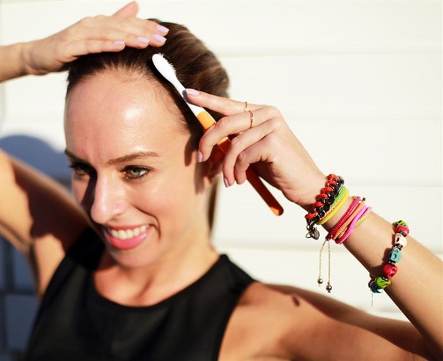 Tips on Getting Your Hairstyle Done - DIY (4)