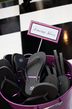 41 Awesome Wedding Favors Your Guest Will Adore