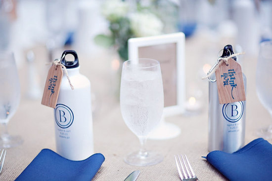6 Awesome Wedding Favors Your Guest Will Adore