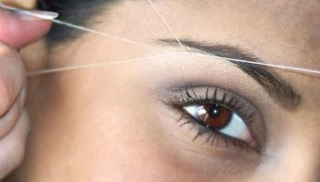 How to shape your eyebrows with threading method