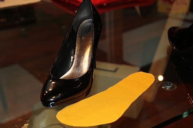 Helpful Tricks for Making Shoes Feel More Comfortable (5)