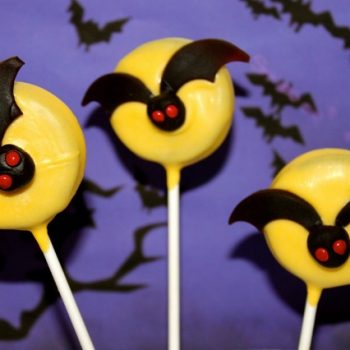 No Bake Halloween Bat Oreo Pops